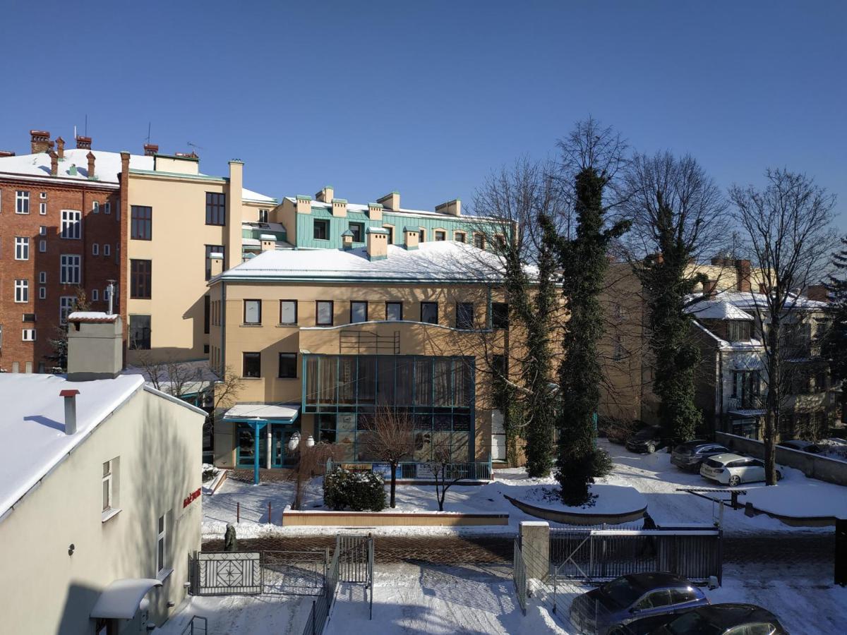 Apartament"Nad Niwka 6" Z Zamykanym Bezplatnym Parkingiem Bílsko-Bělá Exteriér fotografie