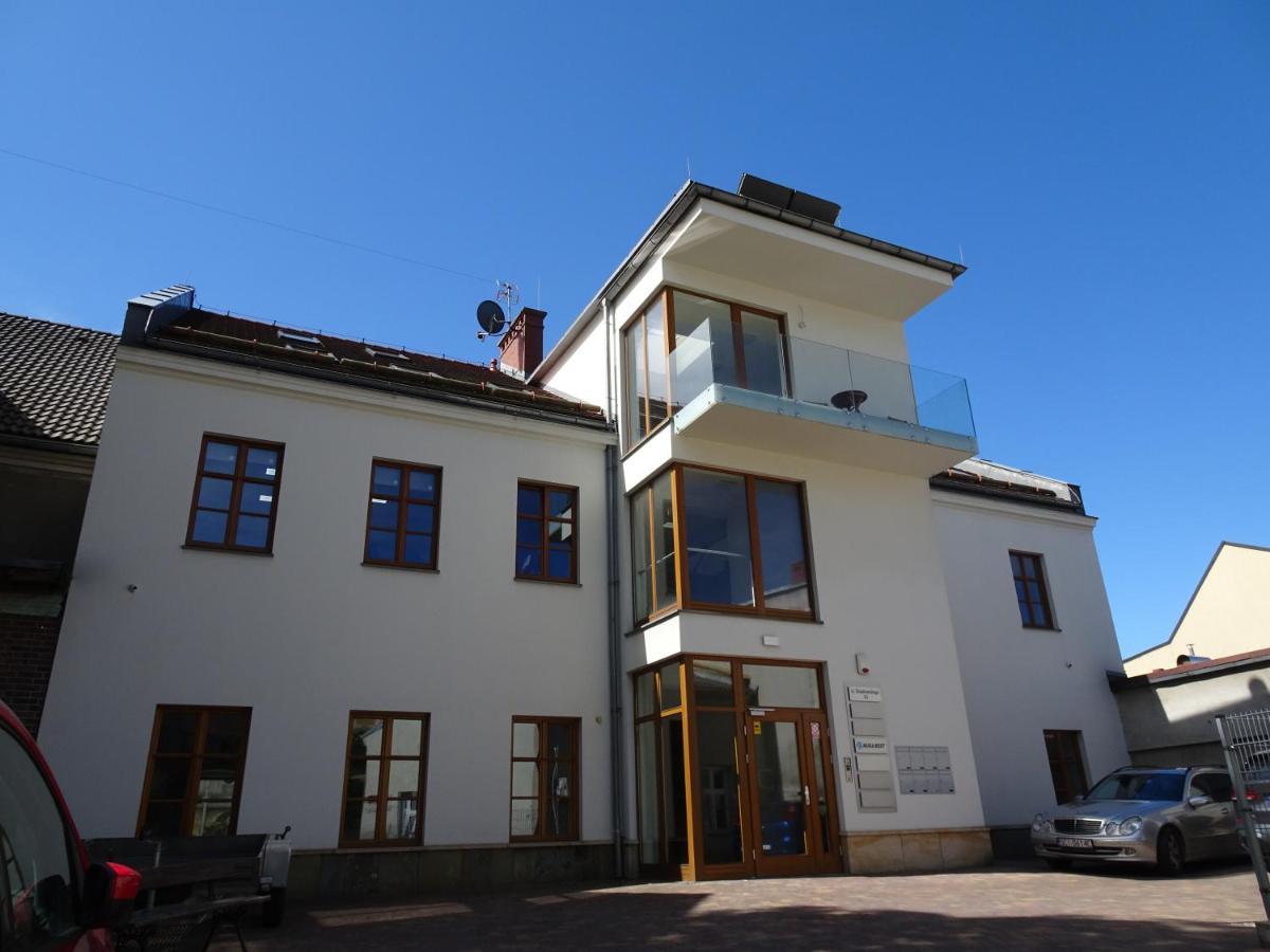 Apartament"Nad Niwka 6" Z Zamykanym Bezplatnym Parkingiem Bílsko-Bělá Exteriér fotografie